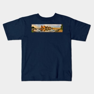 Caernarfon Castle Panoramic Kids T-Shirt